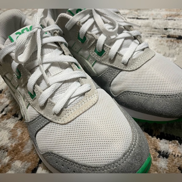 Asics Lyte Classic™ Sneaker - Picture 5 of 11